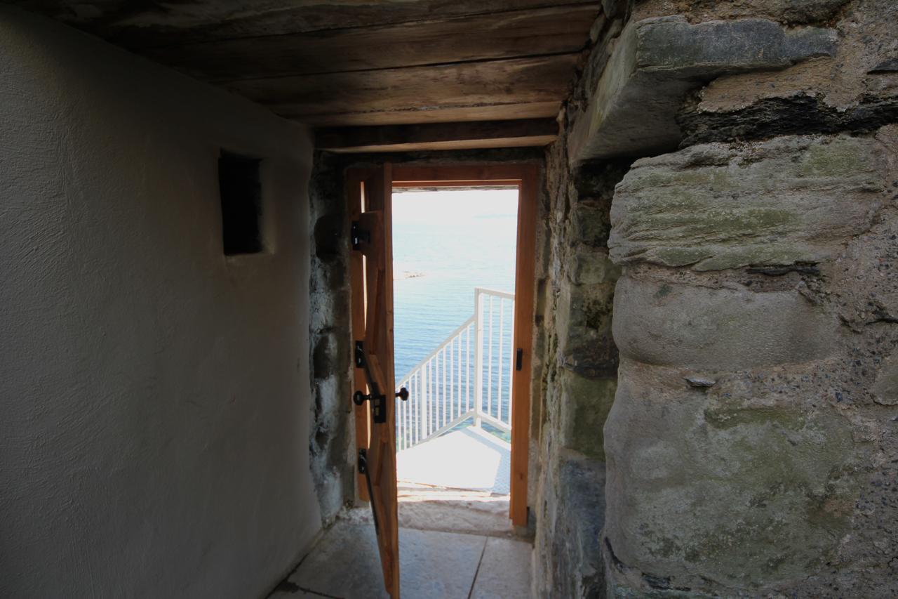 Mingary Castle - Restaurant With Rooms Kilchoan 외부 사진